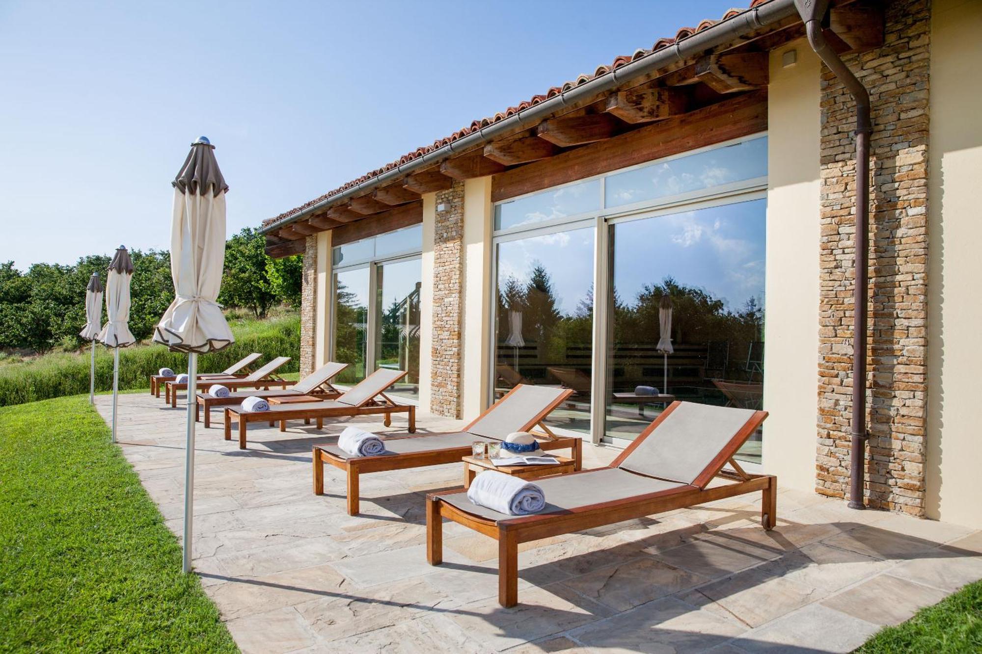 فندق Relais Montemarino Borgomale المظهر الخارجي الصورة