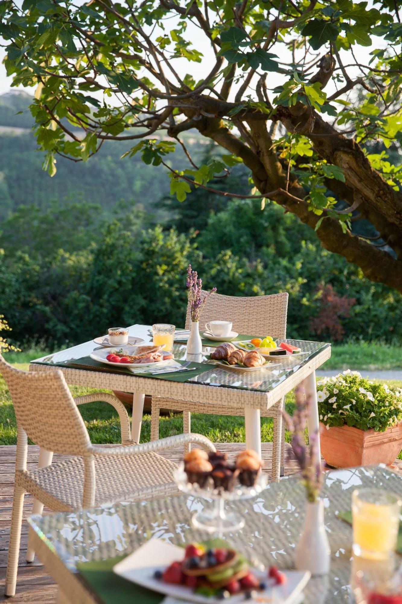 فندق Relais Montemarino Borgomale المظهر الخارجي الصورة
