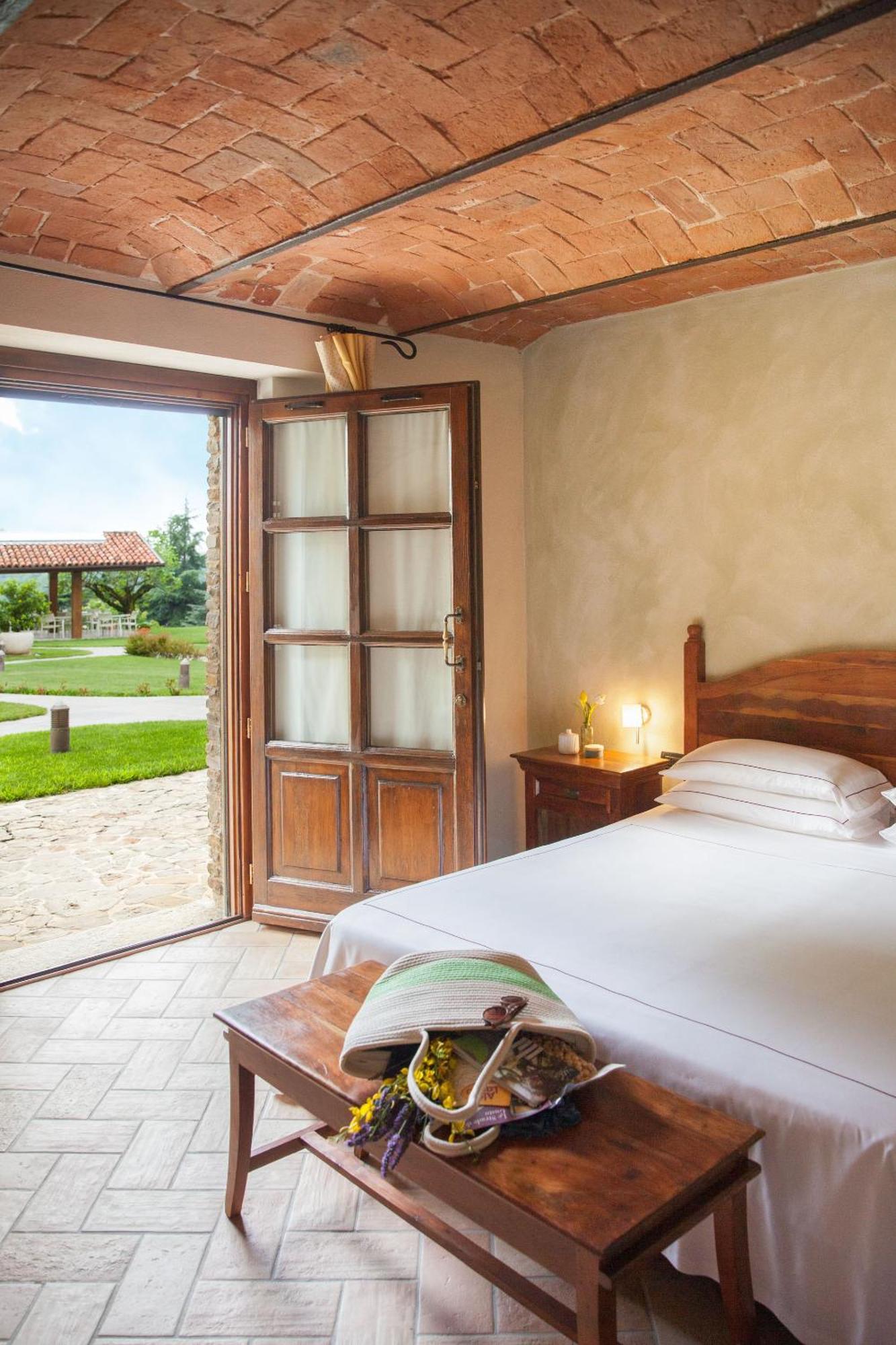 فندق Relais Montemarino Borgomale المظهر الخارجي الصورة