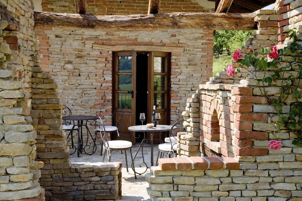 فندق Relais Montemarino Borgomale المظهر الخارجي الصورة