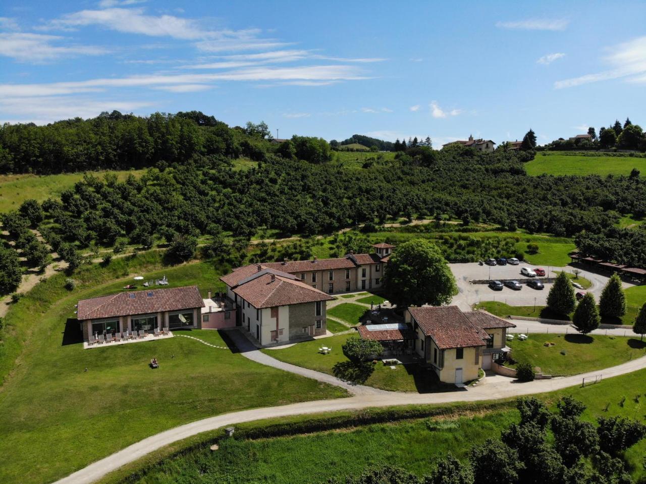 فندق Relais Montemarino Borgomale المظهر الخارجي الصورة